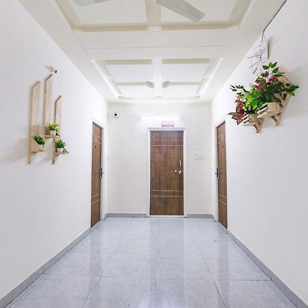Fabhotel Golden Hitech - Nr Hitech City Hyderabad Exteriör bild