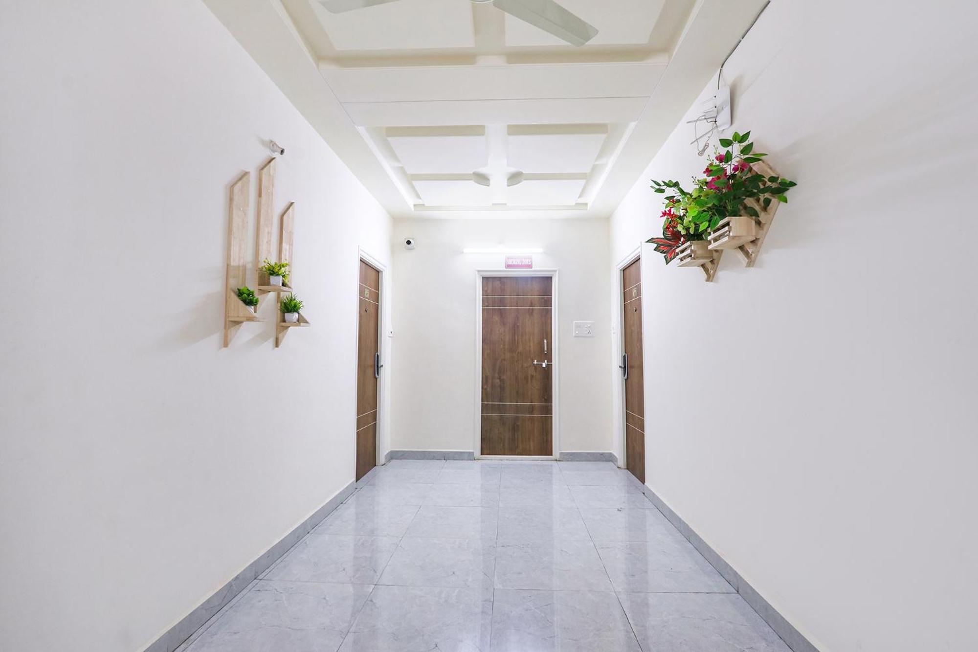 Fabhotel Golden Hitech - Nr Hitech City Hyderabad Exteriör bild