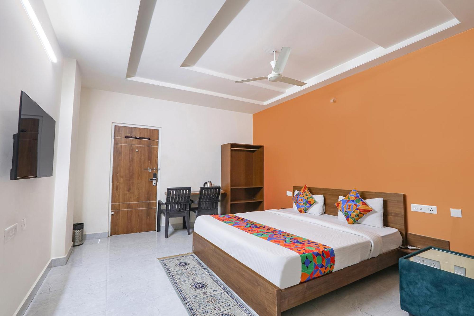 Fabhotel Golden Hitech - Nr Hitech City Hyderabad Exteriör bild