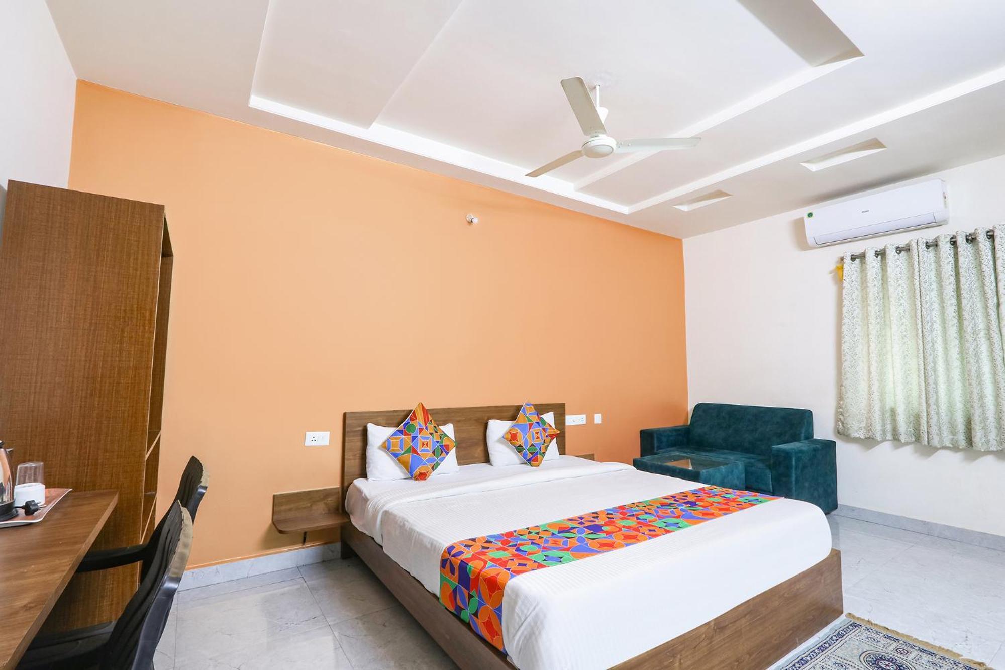 Fabhotel Golden Hitech - Nr Hitech City Hyderabad Exteriör bild